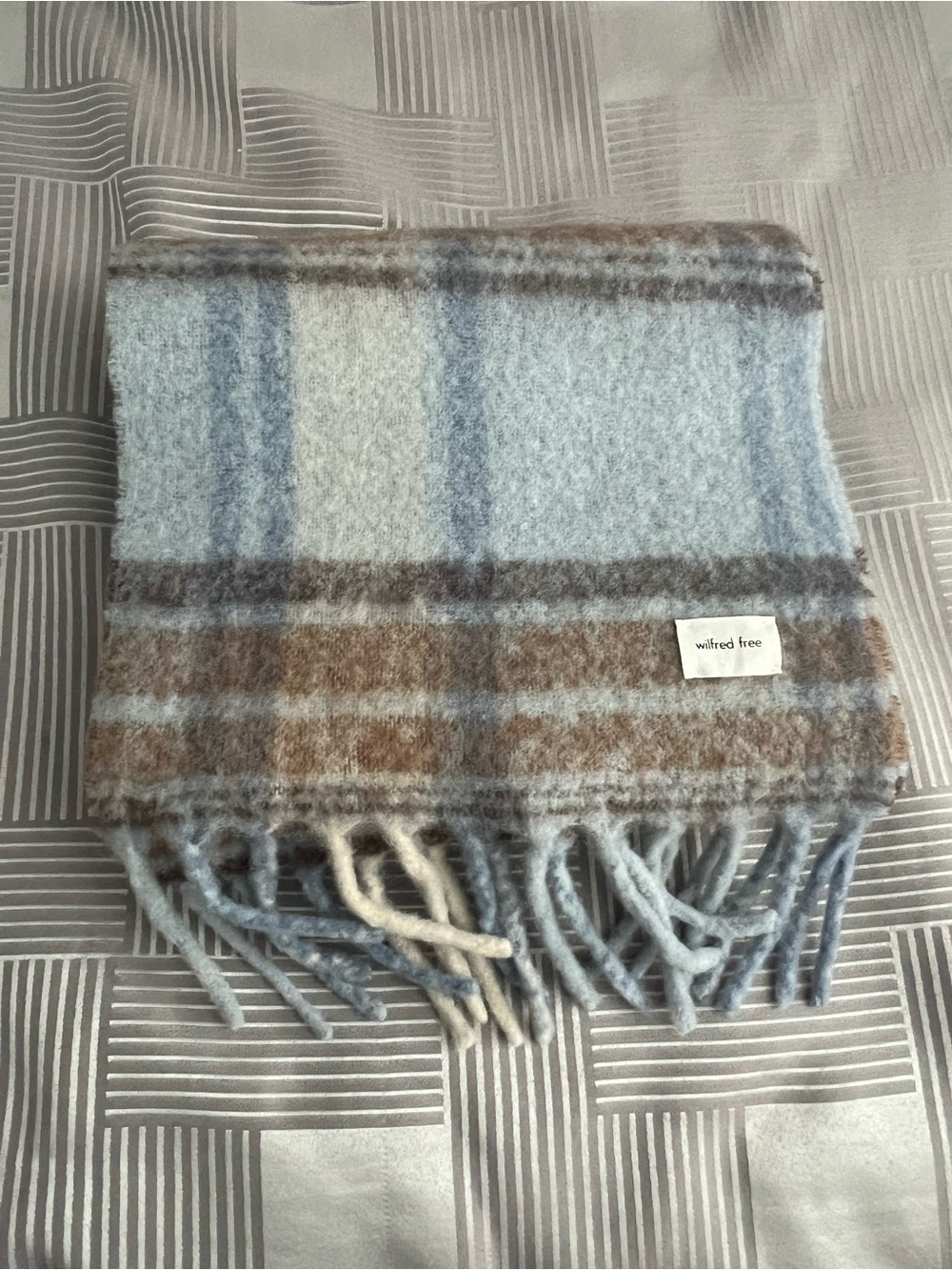 Aritzia Wilfred Blue and Brown Plaid Soft Fringe Wool Scarf